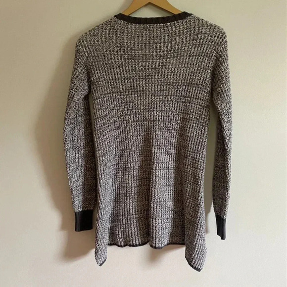 Kaisely Gray Side Zipper Sweater - Picture 10 of 11